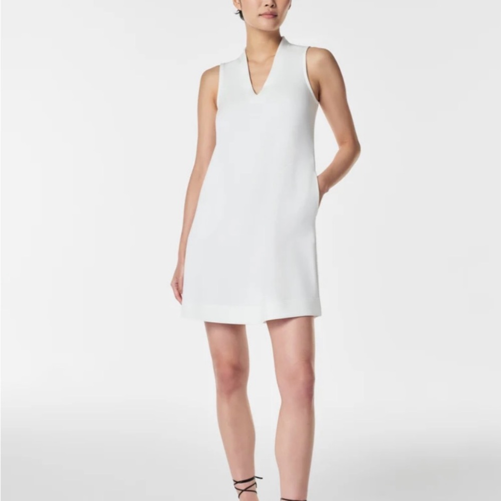White Sheath V-Neck Sleeveless Mini Dress